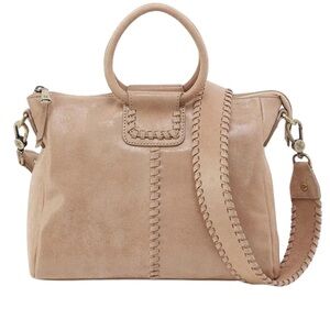 Hobo Shelia Medium in a metallic cream finish - limited edition.